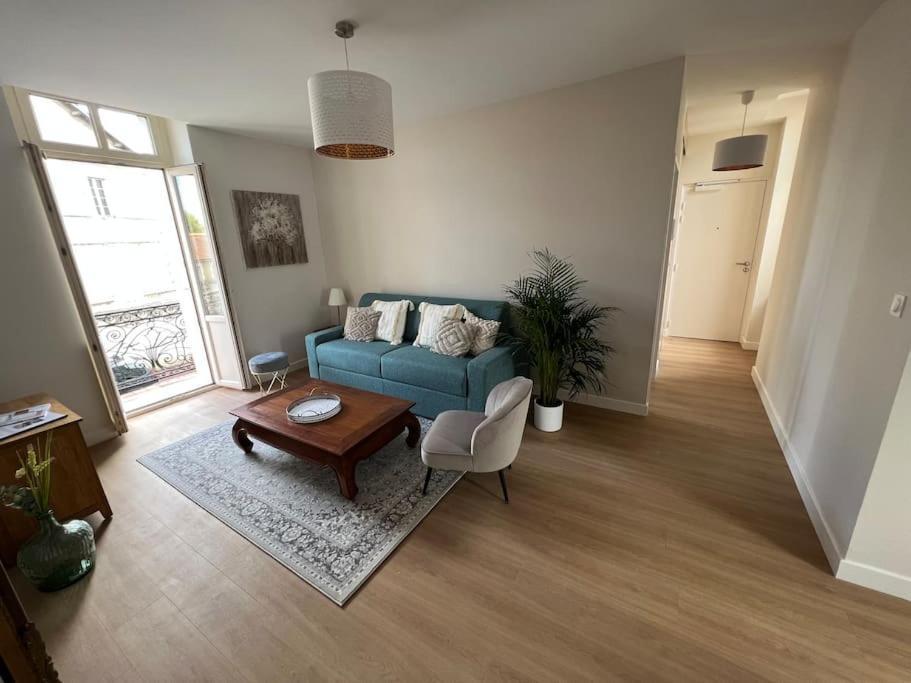 Appartement Centre Ville * Terrasse * Clim * Wifi * Haut De Gamme * アングレーム エクステリア 写真